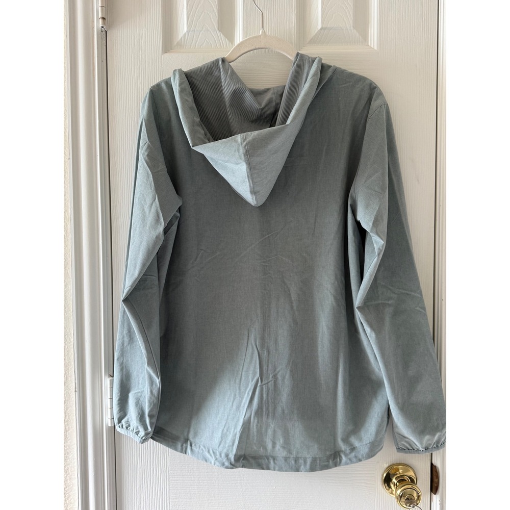 Vuori Gray Performance Jacket Trainer Shell - image 5